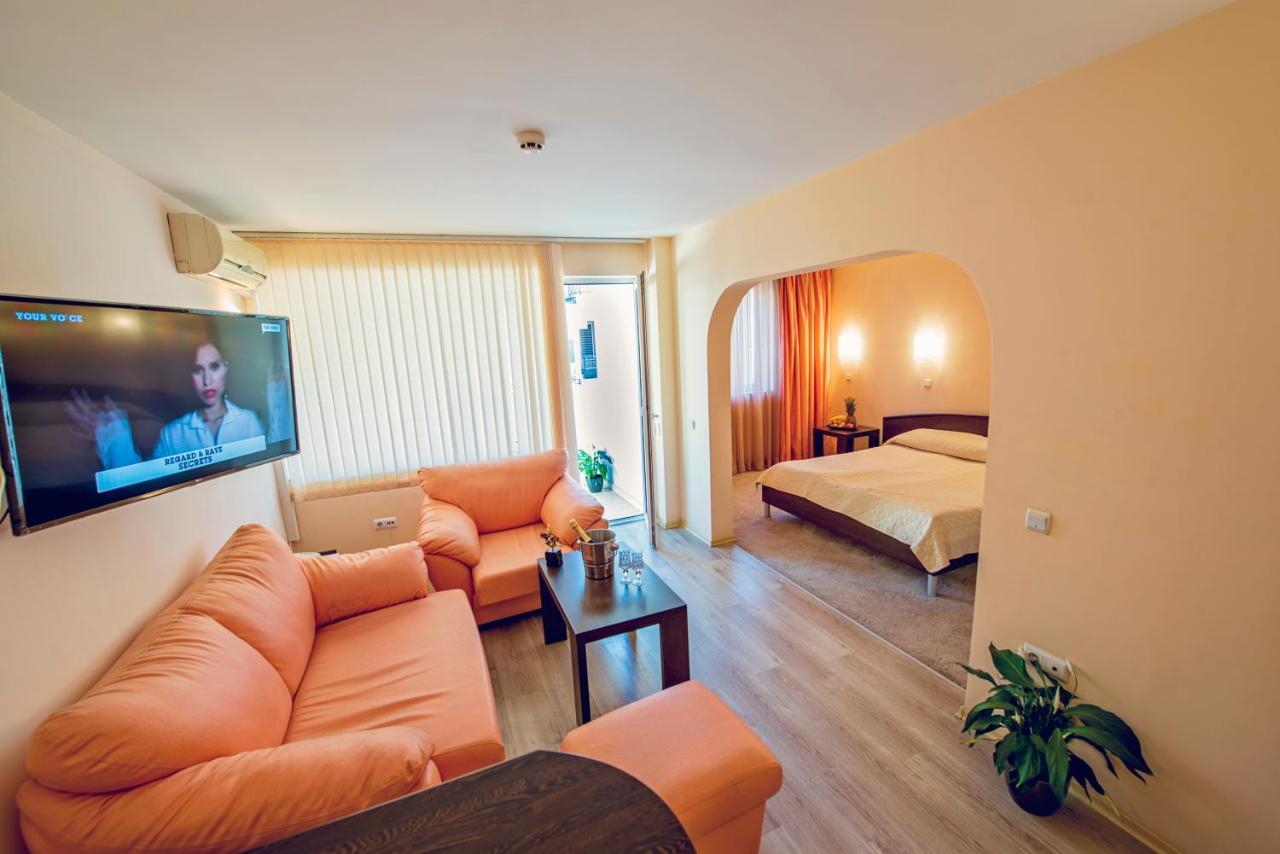 Family Hotel Gran Ivan Warna Zewnętrze zdjęcie