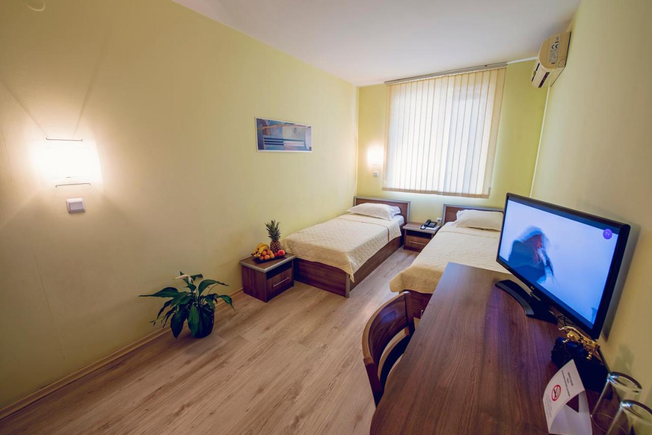 Family Hotel Gran Ivan Warna Zewnętrze zdjęcie