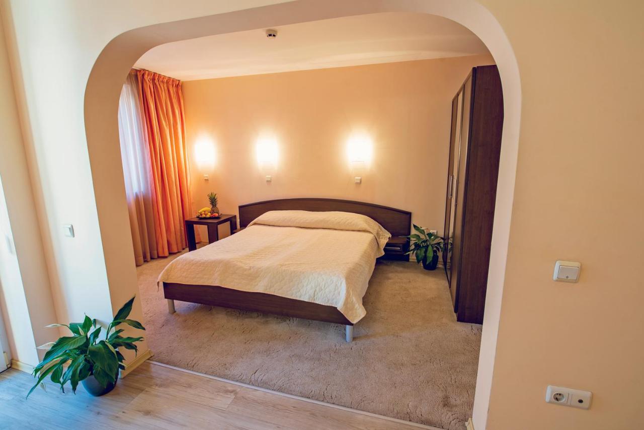 Family Hotel Gran Ivan Warna Zewnętrze zdjęcie