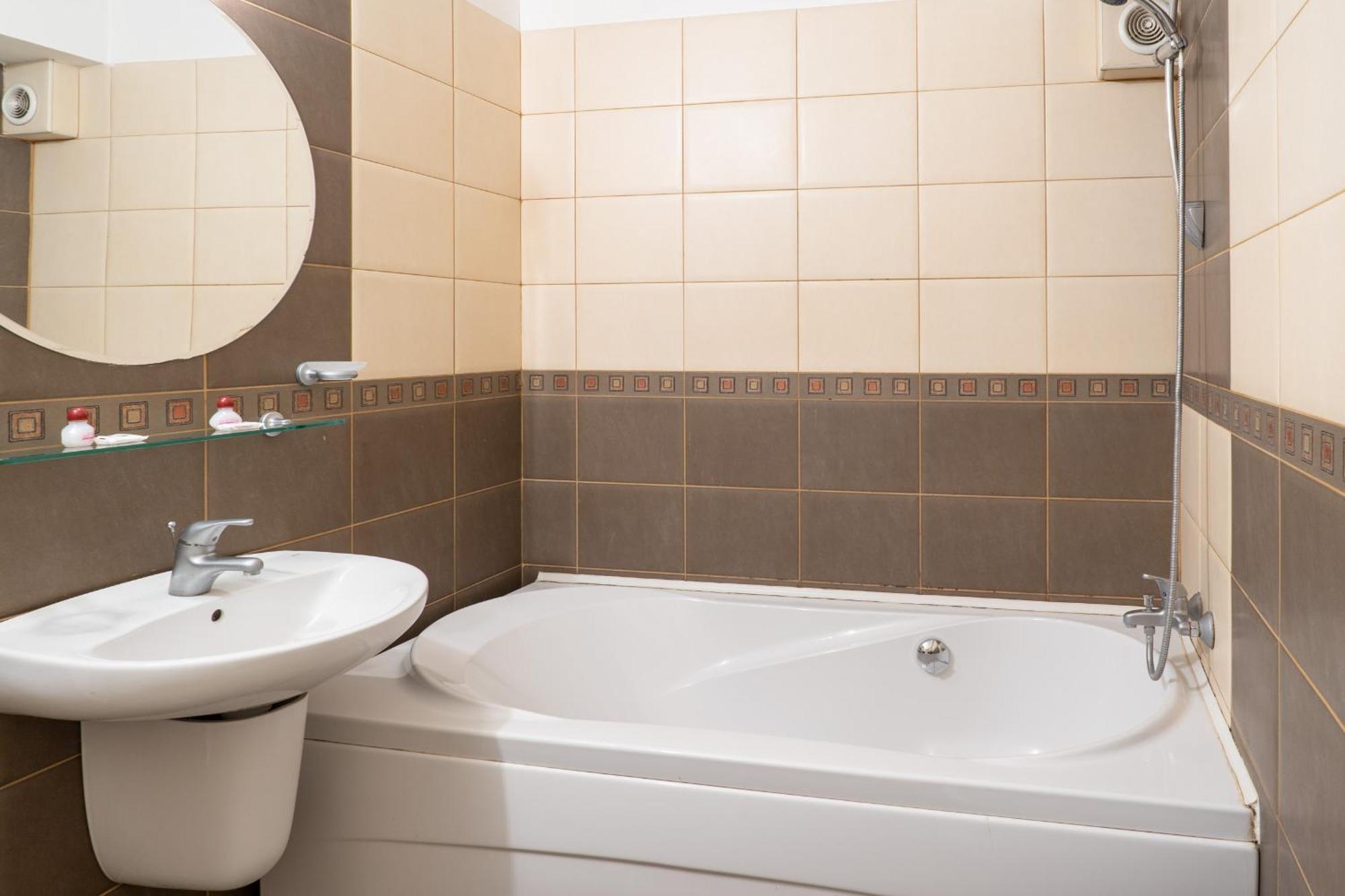 Family Hotel Gran Ivan Warna Zewnętrze zdjęcie