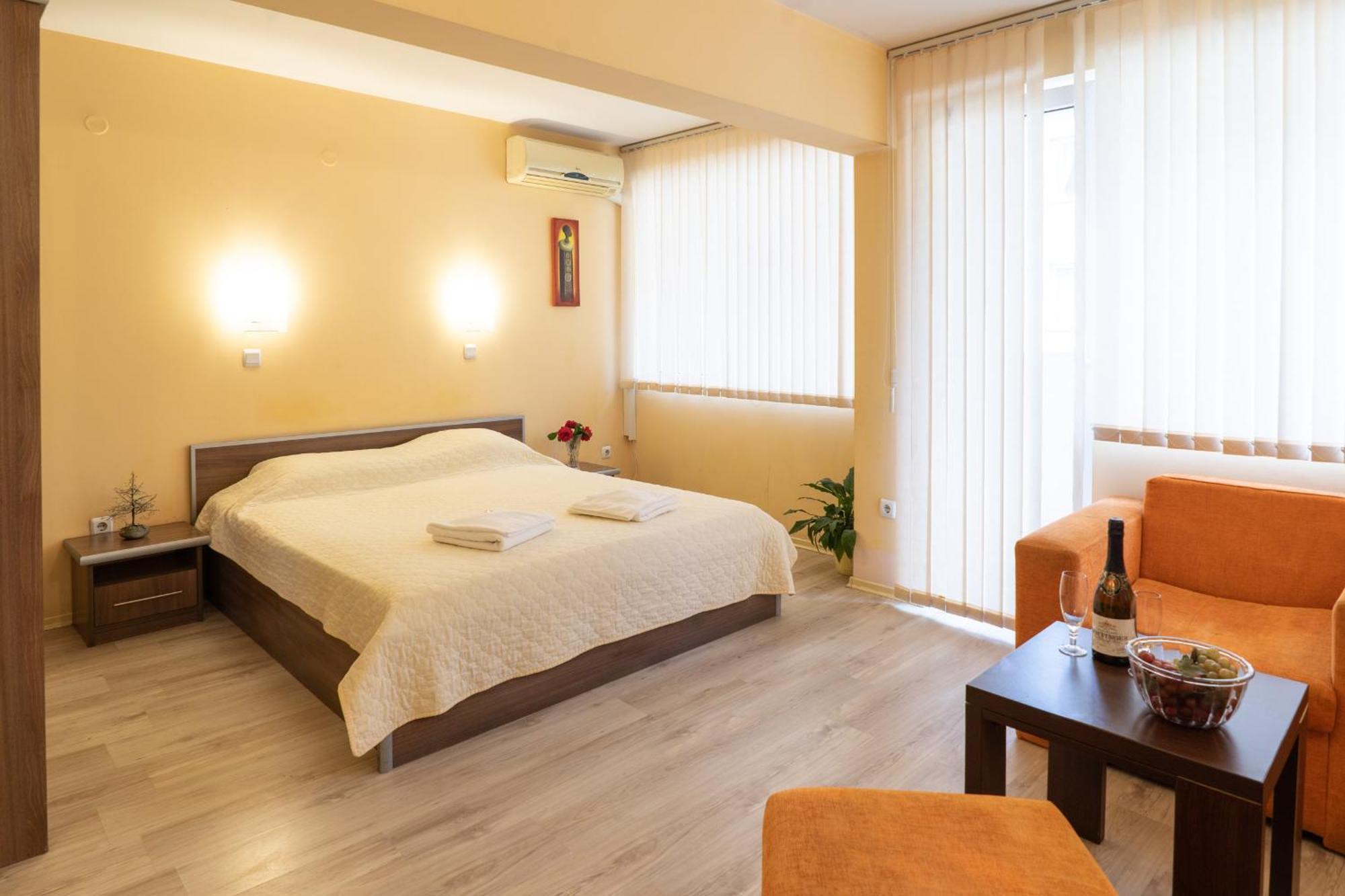 Family Hotel Gran Ivan Warna Zewnętrze zdjęcie