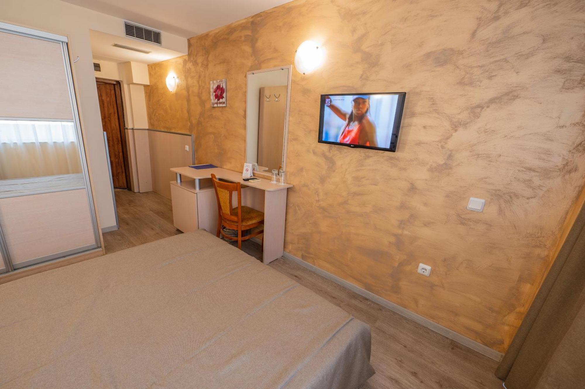 Family Hotel Gran Ivan Warna Zewnętrze zdjęcie
