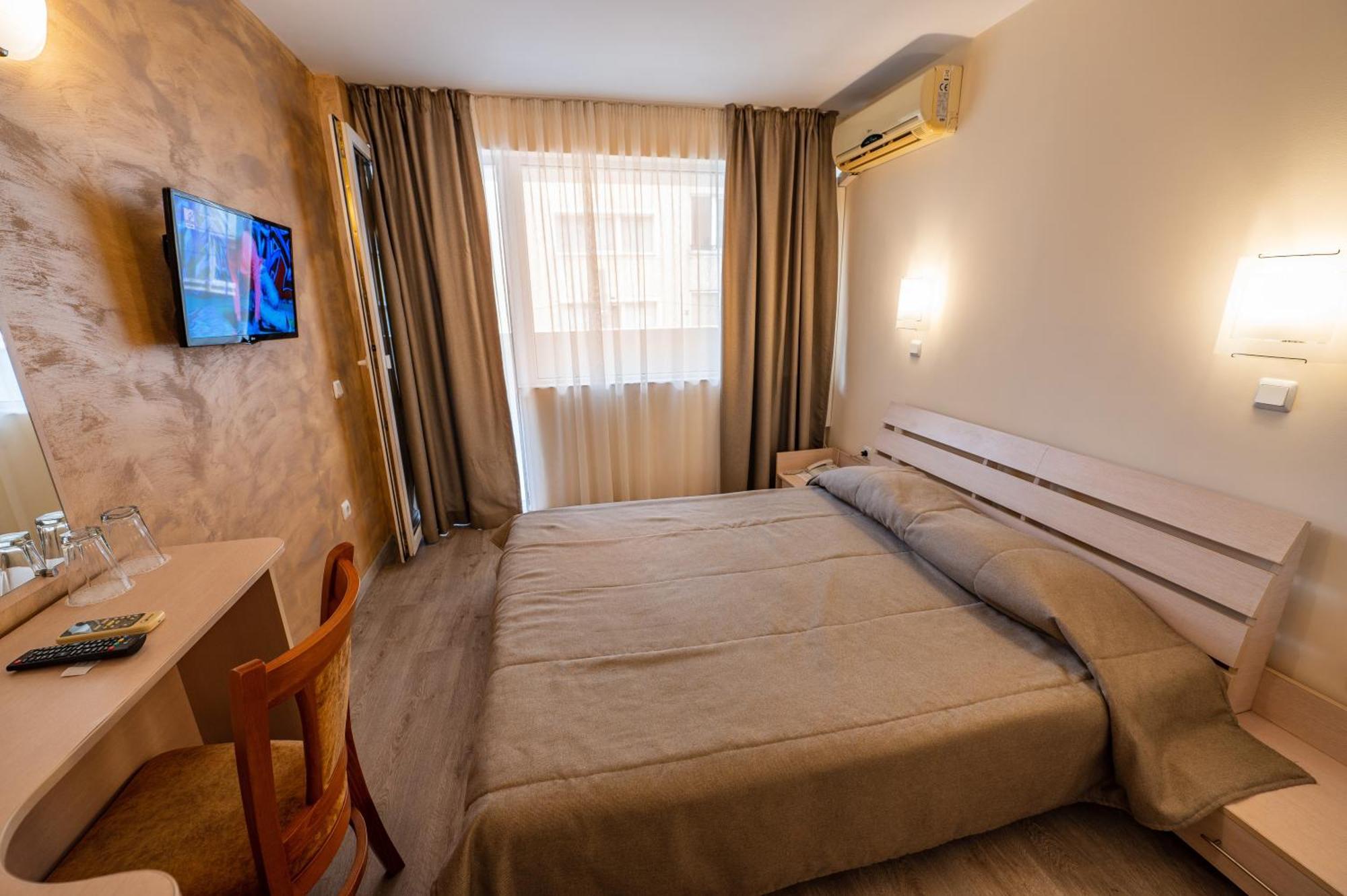 Family Hotel Gran Ivan Warna Zewnętrze zdjęcie